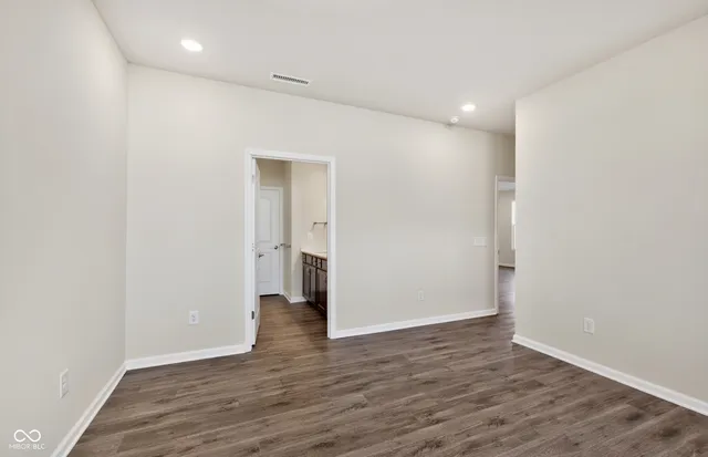 $399,000 | 757 Daisy Street, Greenwood, IN 46143