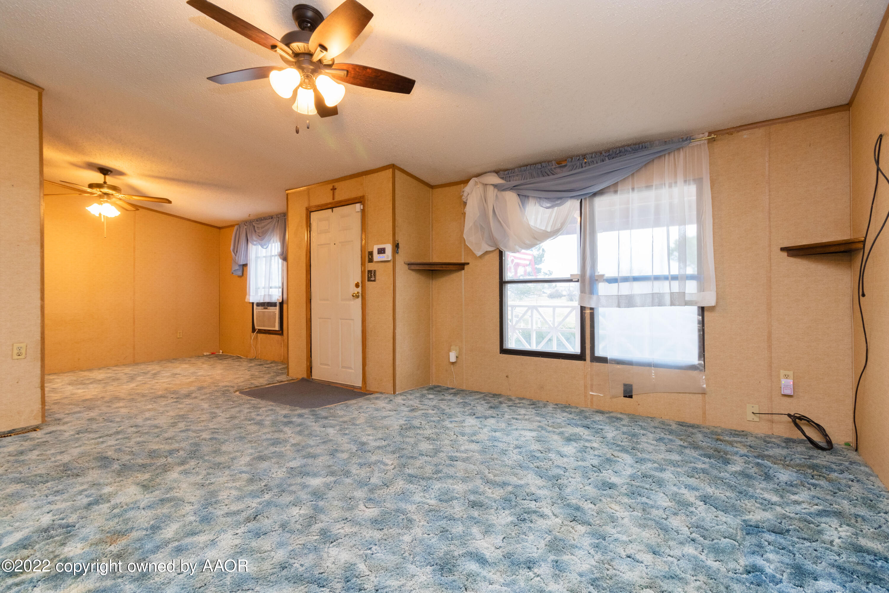 5351 Michael Road Canyon, TX 79015 - Photo 4 of 25 LIVING ROOM