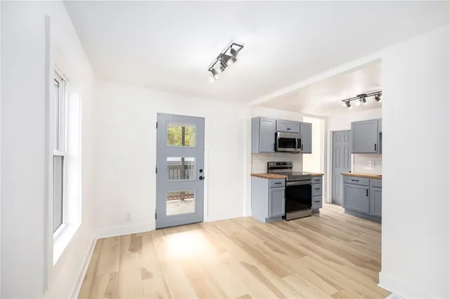 $210,000 | 5111 Kimball Avenue, Kansas City, KS 66104