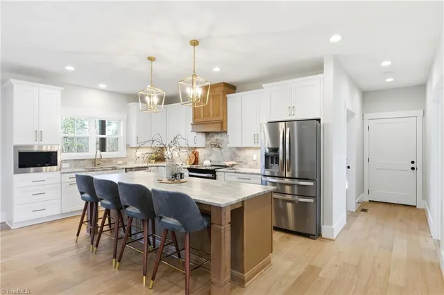 $839,000 | 6922 Charnel Lane, Pleasant Garden, NC 27313