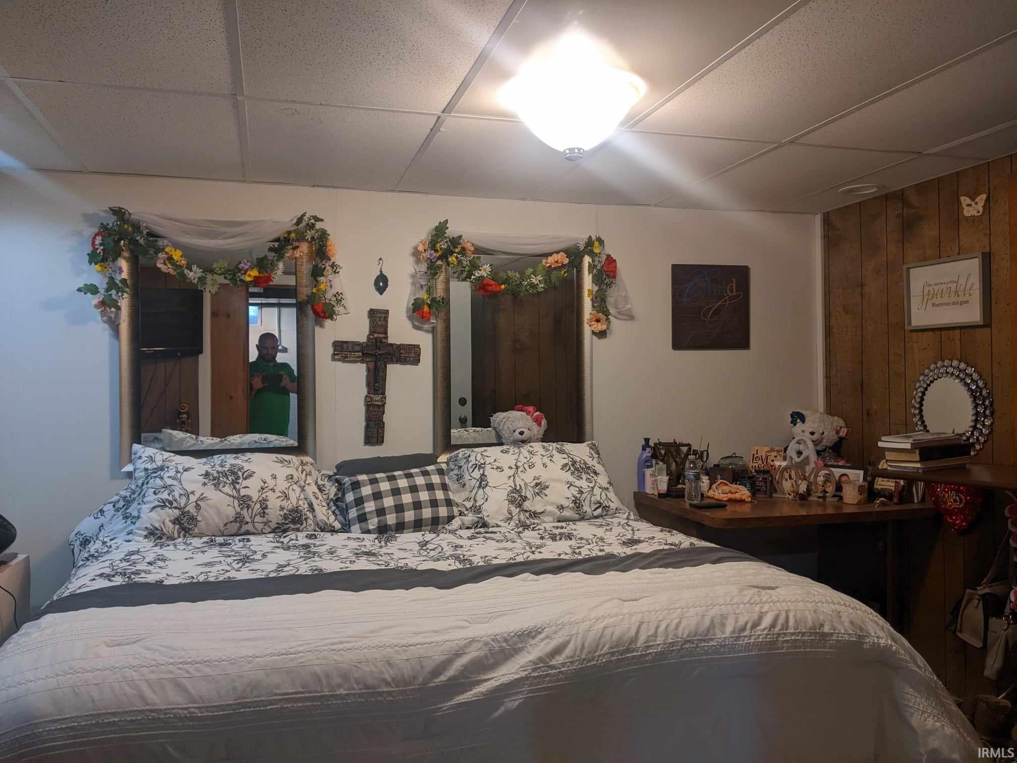 913 North Greene Road Goshen, IN 46526 - Photo 13 of 16