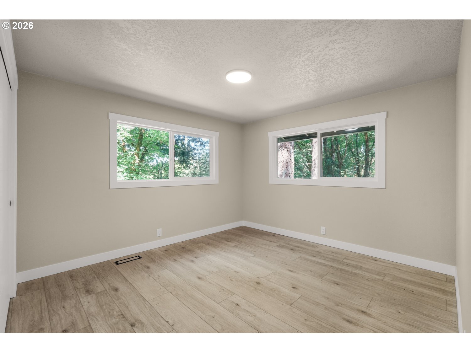 22420 South Parrot Creek Road Oregon City, OR 97045 - Photo 22 of 48 Bedroom