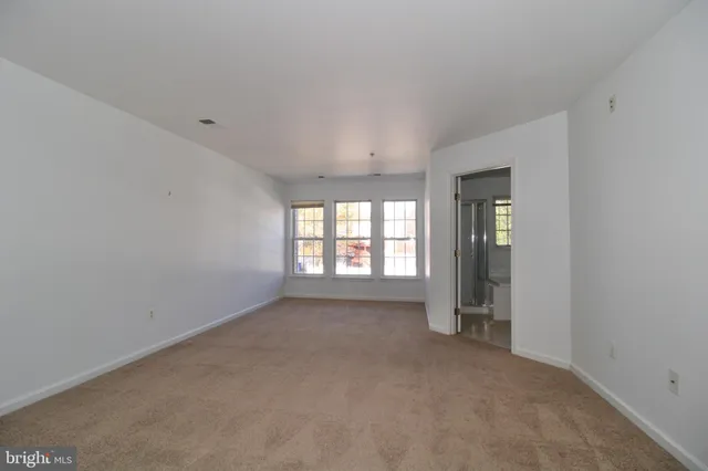 $2,000 | 17628 Basalt Way, Hagerstown, MD 21740