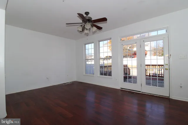 $2,000 | 17628 Basalt Way, Hagerstown, MD 21740