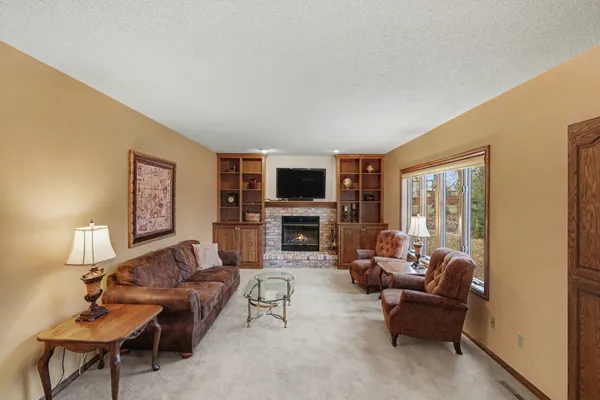 $550,000 | 3118 139th Avenue Northwest, Andover, MN 55304