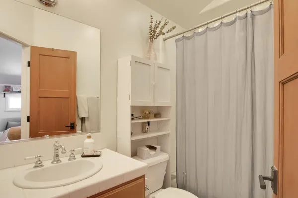 $3,100 | 1434 Laguna Street, Unit B, Santa Barbara, CA 93101