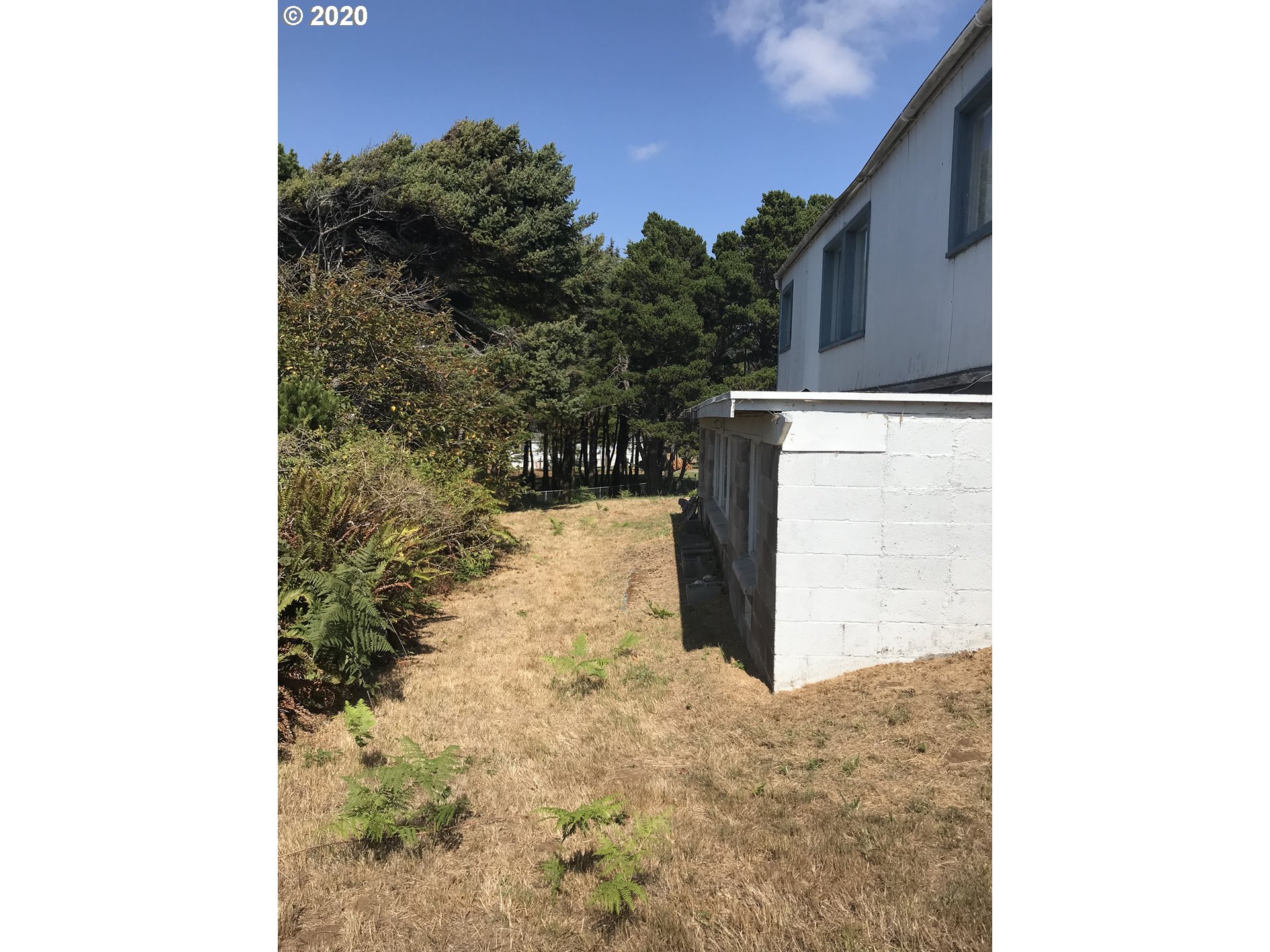 34100 Ophir Road Gold Beach, OR 97444 - Photo 16 of 23 Gallery Image 16
