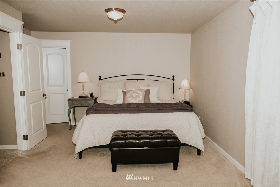 2321 Cascade Way Longview, WA 98632 - Photo 12 of 25 Gallery Image 12