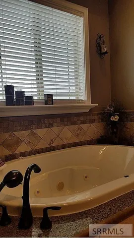 $650,000 | 5050 East Tildy Circle, Ammon, ID 83401