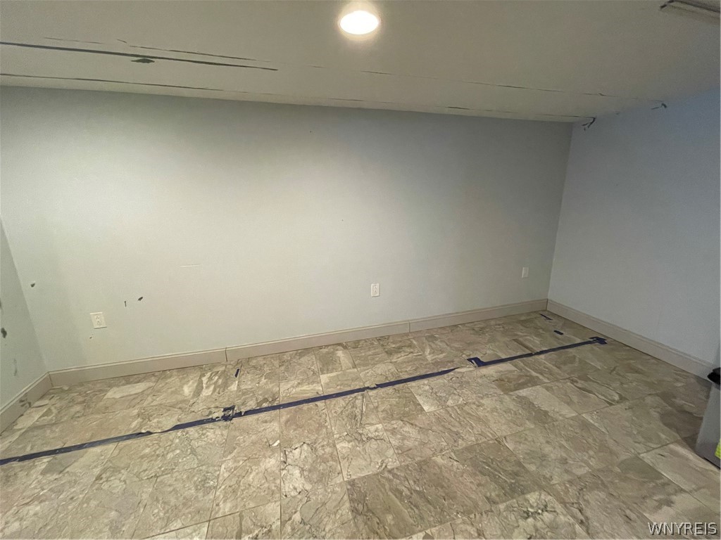 87 Brayton Street Buffalo, NY 14213 - Photo 9 of 14