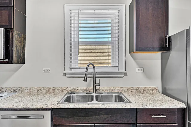 $1,349 | 3911 Michigan Avenue Northwest, Roanoke, VA 24017