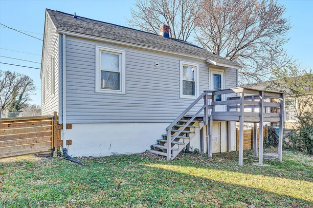 $1,349 | 3911 Michigan Avenue Northwest, Roanoke, VA 24017