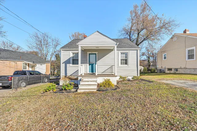 $1,349 | 3911 Michigan Avenue Northwest, Roanoke, VA 24017