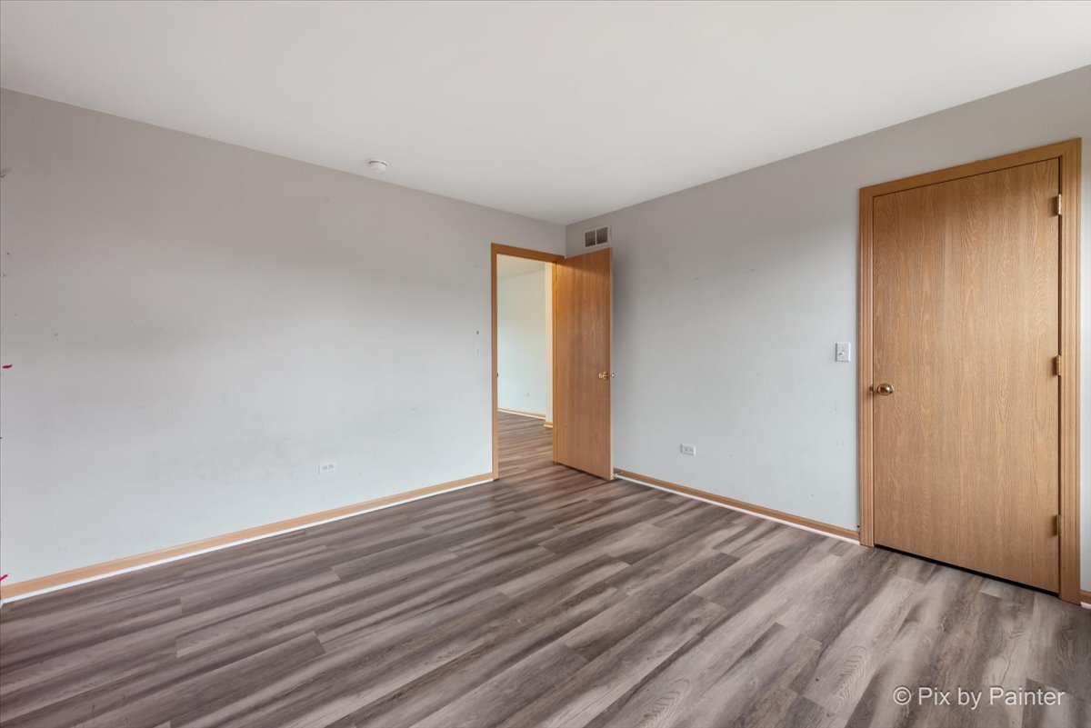 1305 Reed Road Zion, IL 60099 - Photo 23 of 32 Gallery Image 23