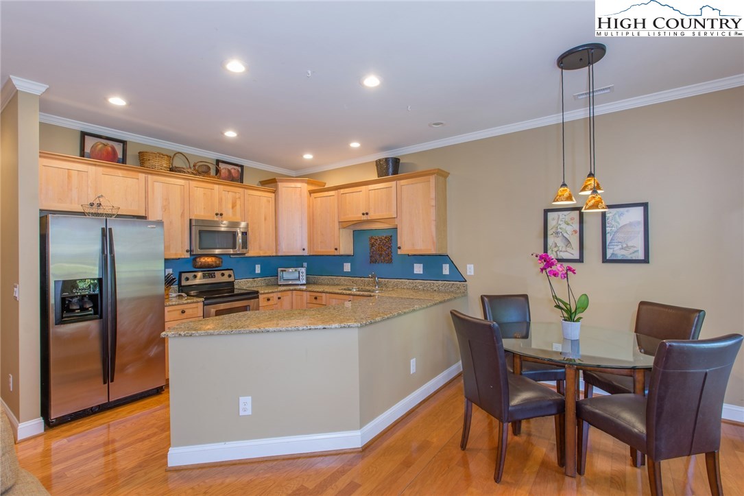 158 Silo Ridge Lane, Unit 158 Boone, NC 28607 - Photo 5 of 26 Gallery Image 5