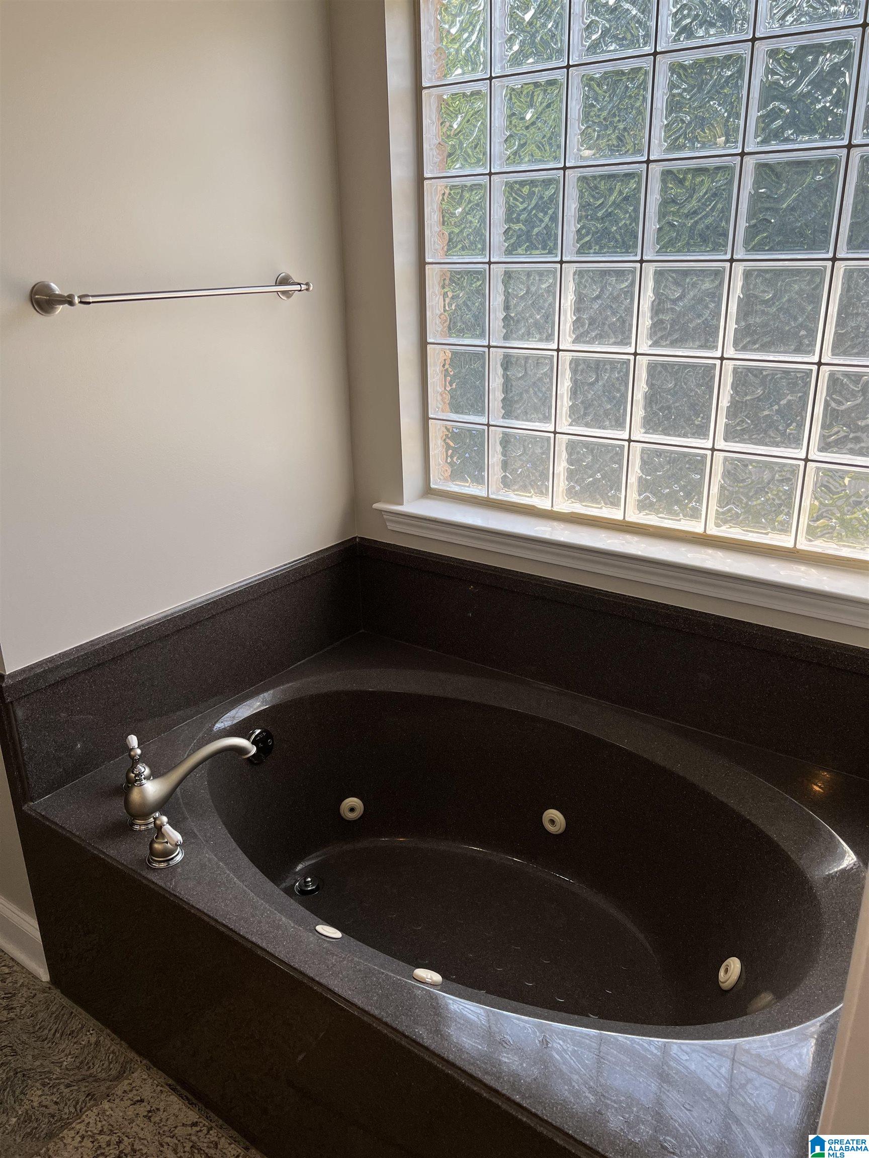 174 Grove Circle Bessemer, AL 35023 - Photo 15 of 23