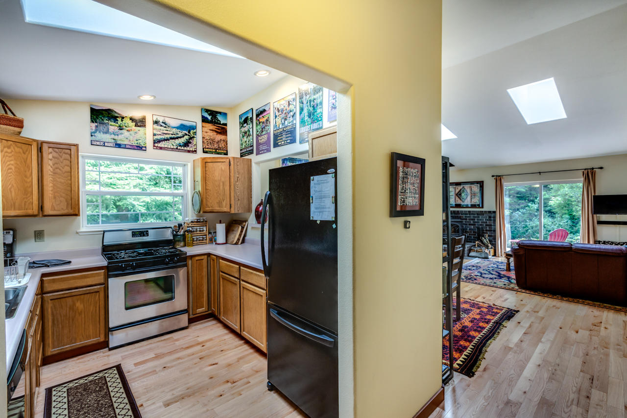 425 Quarry Road Trinidad, CA 95570 - Photo 5 of 77