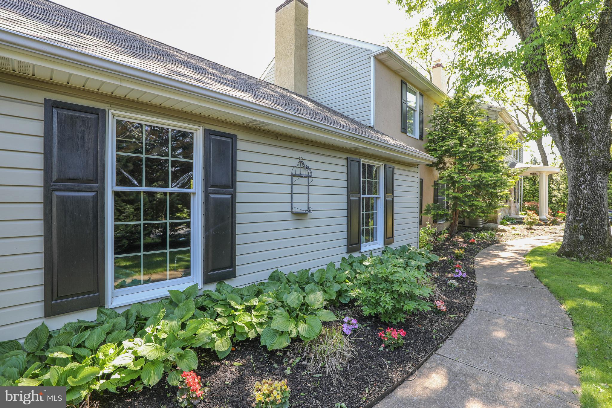 15 Barry Road Chalfont, PA 18914 - Photo 4 of 57 Gallery Image 4