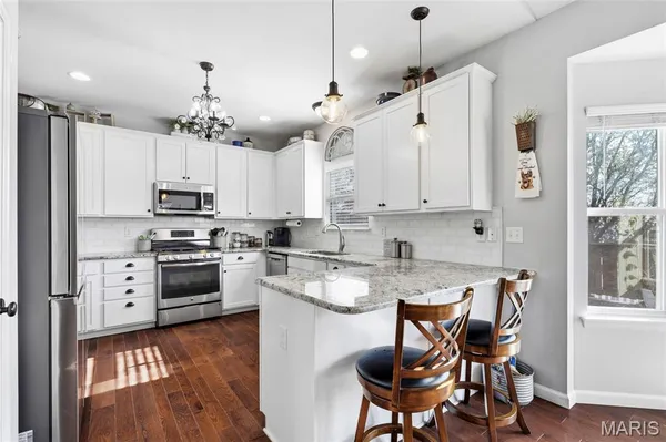 $439,500 | 408 Hollowgate Court, Lake St. Louis, MO 63367