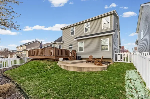 $439,500 | 408 Hollowgate Court, Lake St. Louis, MO 63367