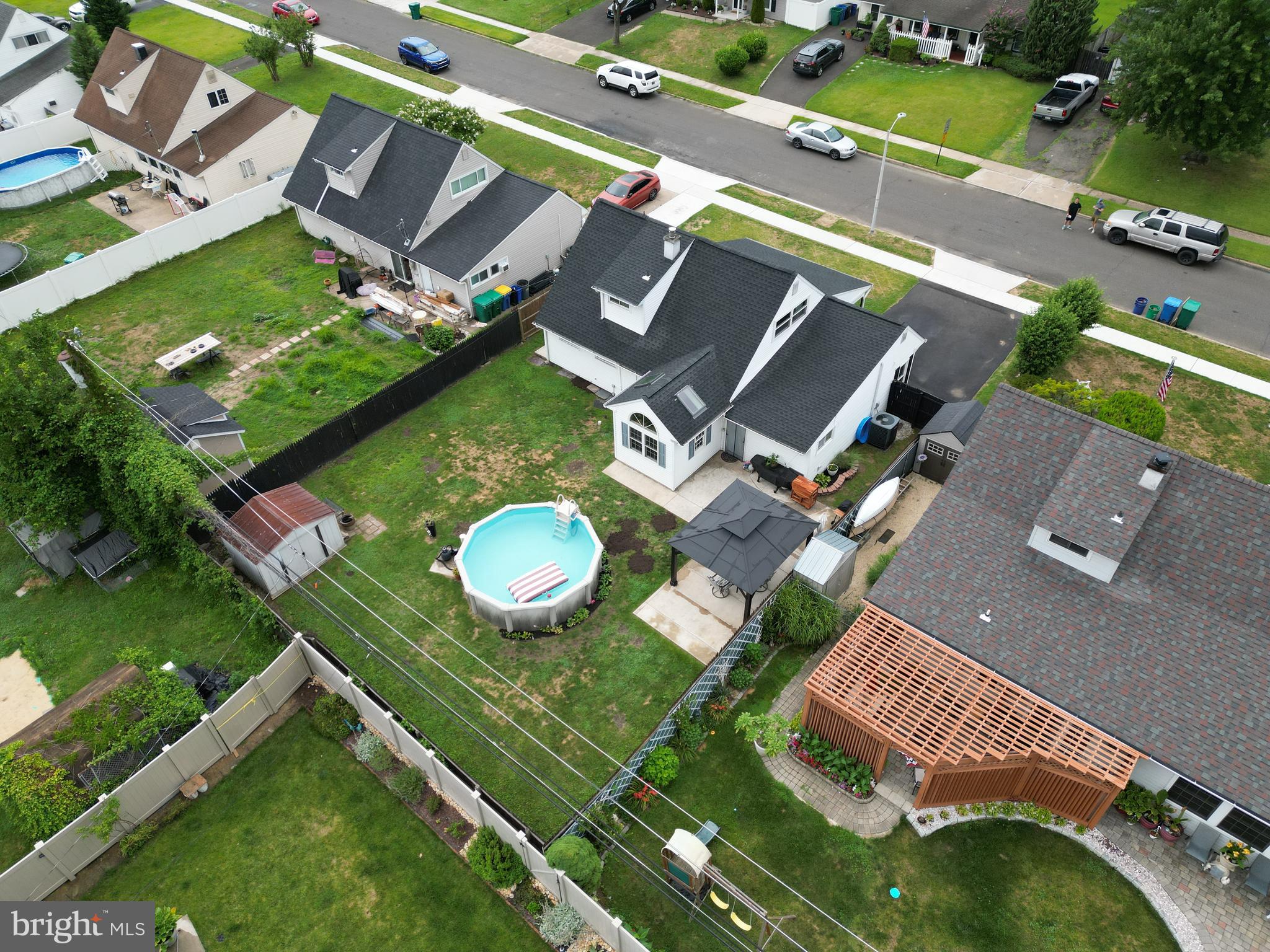 14 Verdant Road Levittown, PA 19057 - Photo 6 of 69
