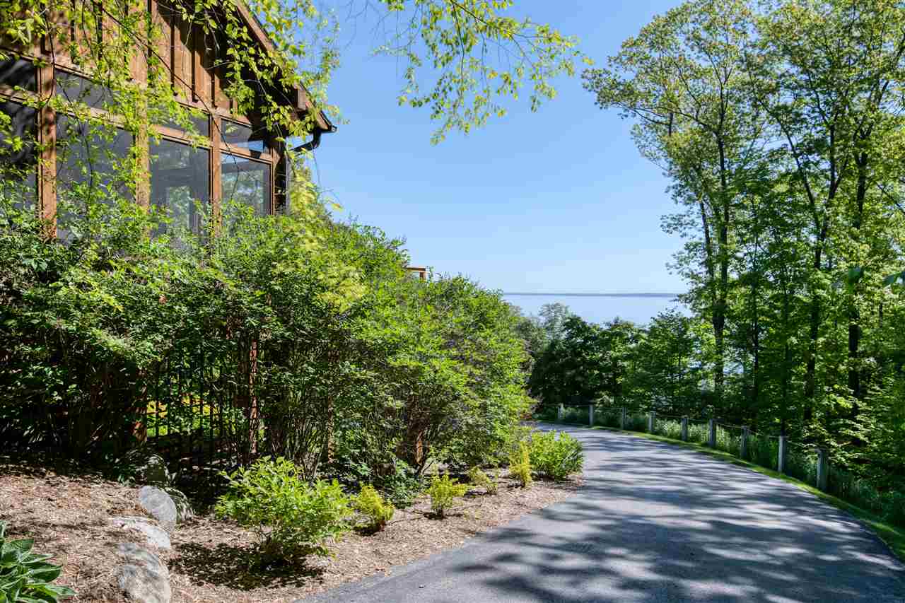 606 Hidden Valley Road Traverse City, MI 49686 - Photo 55 of 59 1862574-54.JPG