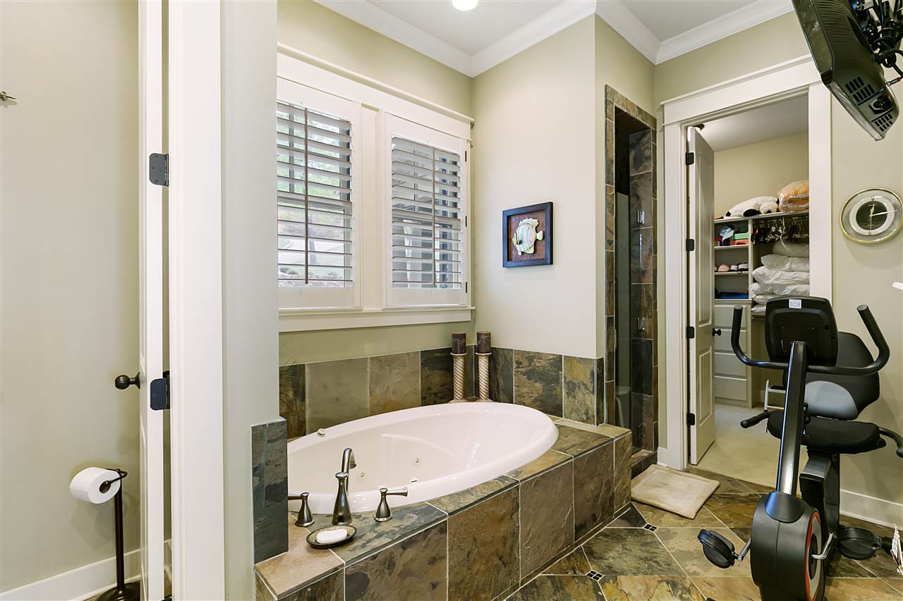 280 Breathtaking Loop Savannah, TN 38372 - Photo 16 of 25