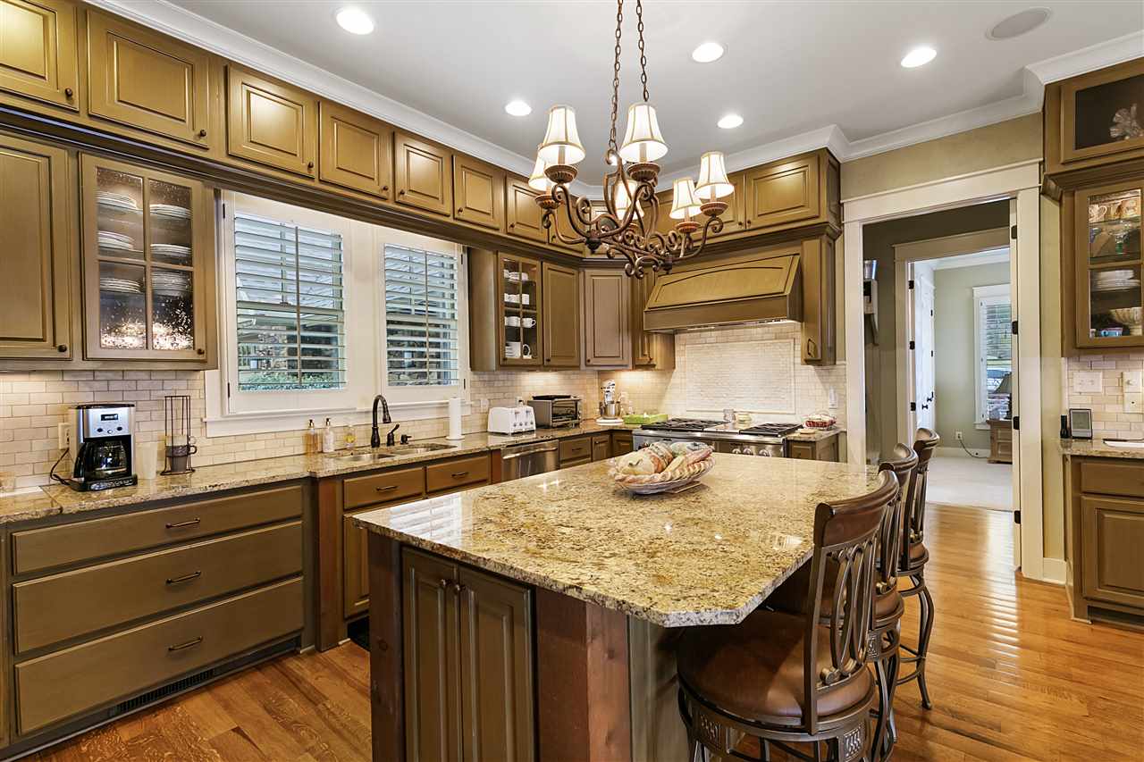 280 Breathtaking Loop Savannah, TN 38372 - Photo 10 of 25