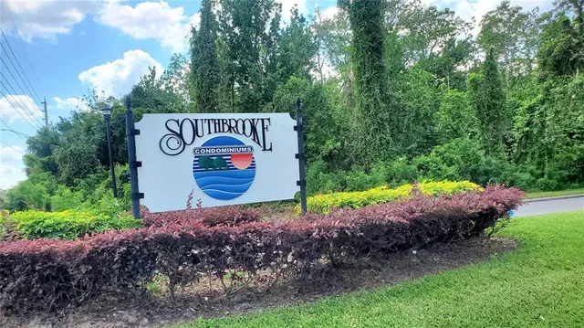 a view of a yard with an trees