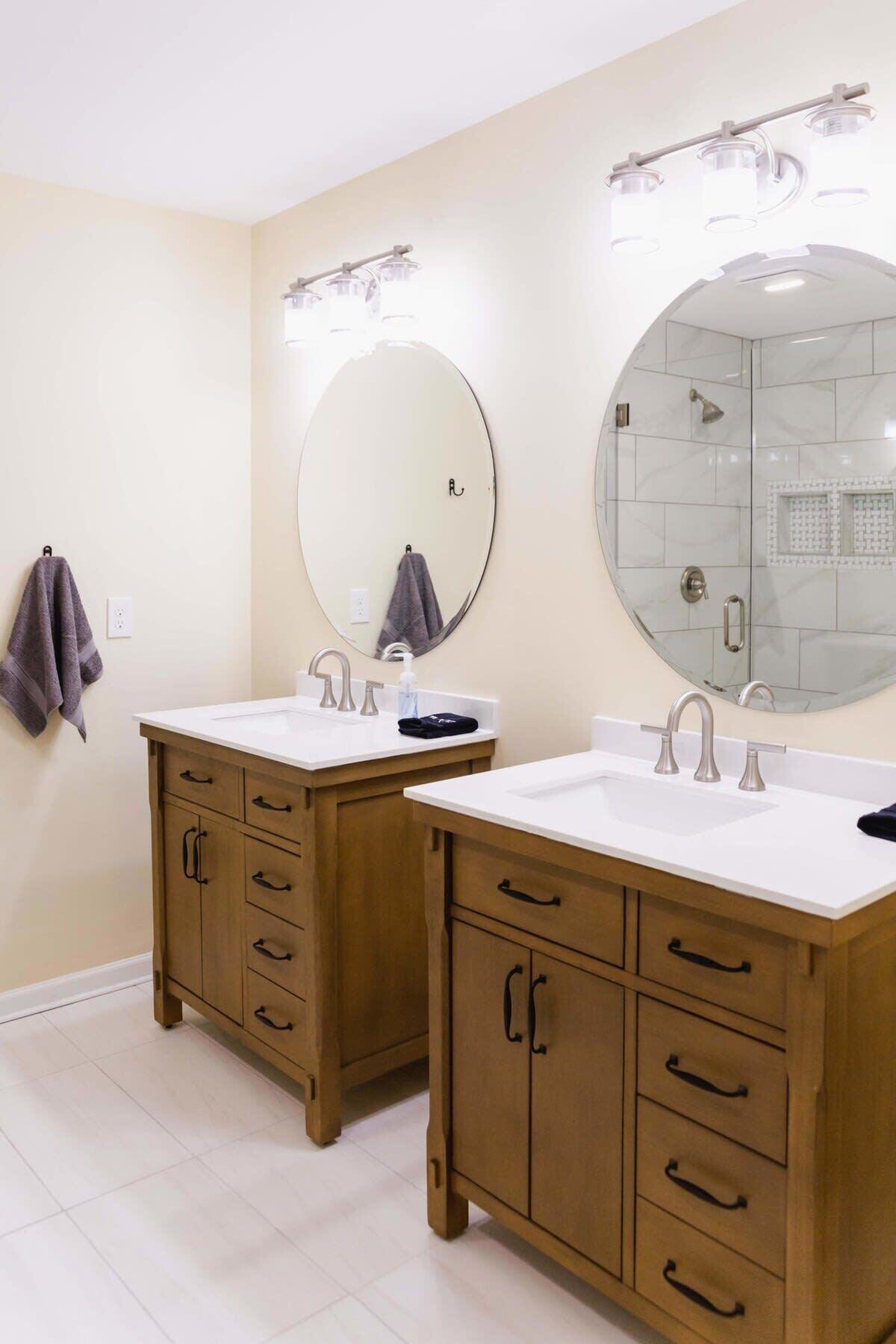 5917 Hagood Avenue Hanahan, SC 29410 - Photo 31 of 52 Ensuite Bathroom