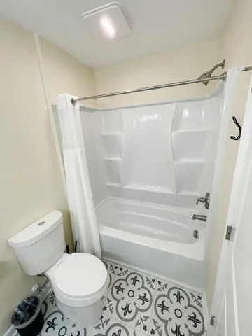 $614,000 | 5917 Hagood Avenue, Hanahan, SC 29410