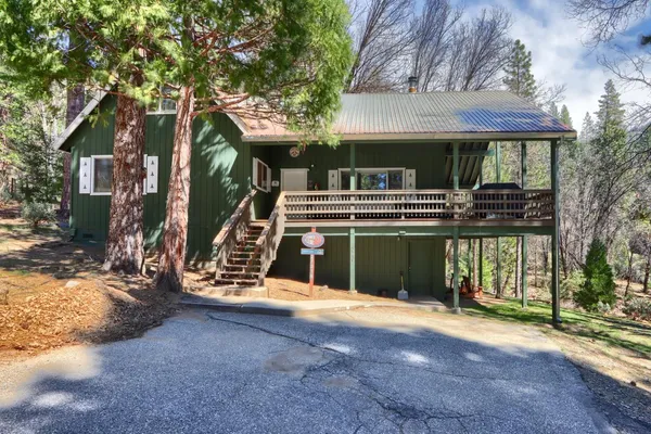 $1,899,000 | 2701 Spelt Road, Yosemite National Park, CA 95389
