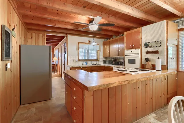 $1,899,000 | 2701 Spelt Road, Yosemite National Park, CA 95389