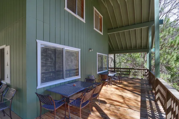 $1,899,000 | 2701 Spelt Road, Yosemite National Park, CA 95389