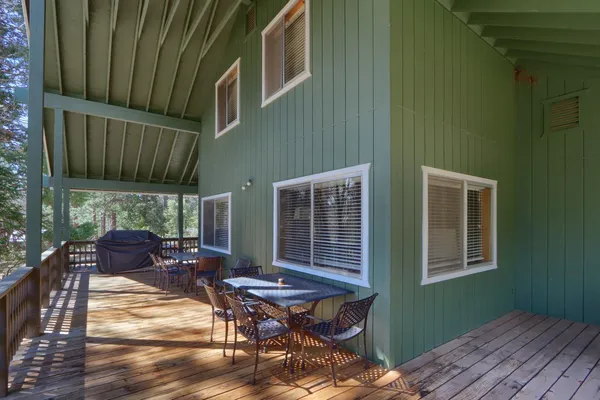 $1,899,000 | 2701 Spelt Road, Yosemite National Park, CA 95389