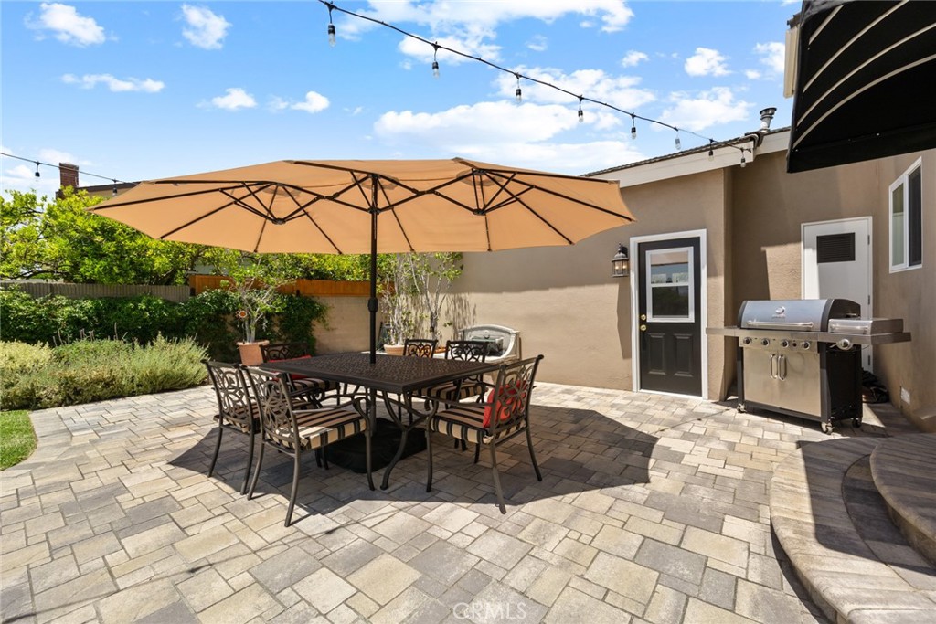 1940 Sunset Lane Fullerton, CA 92833 - Photo 37 of 50 a view of a patio with table and chairs