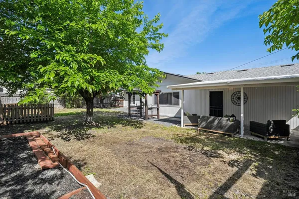 $899,000 | 2295 Francisco Avenue, Unit 1, Santa Rosa, CA 95403