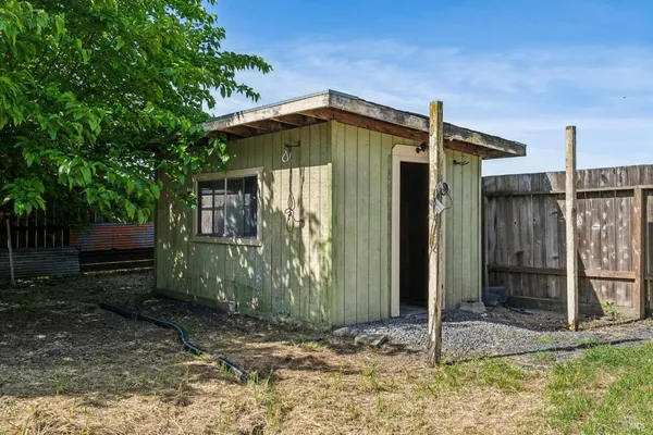 $899,000 | 2295 Francisco Avenue, Unit 1, Santa Rosa, CA 95403