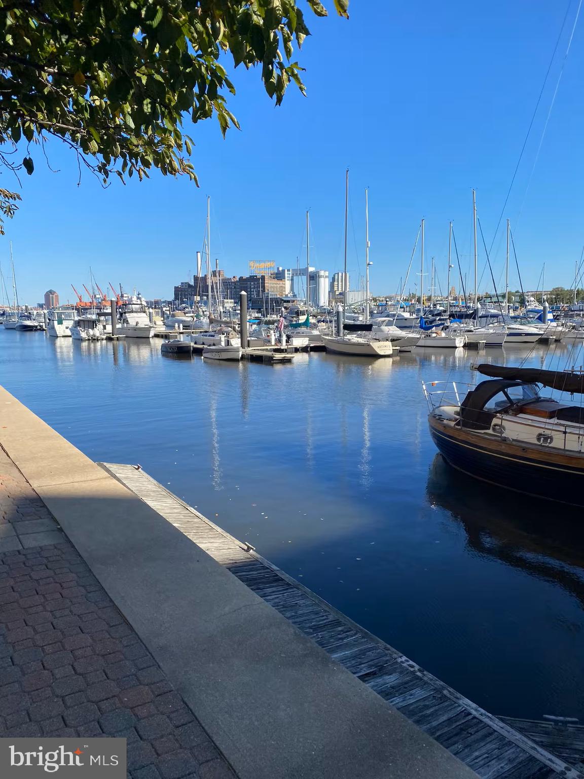 100 Harborview Drive, Unit 507 Baltimore, MD 21230 - Photo 27 of 28 a view of a lake with boats