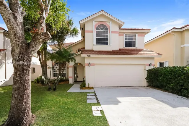 $3,245 | 7634 Trenton Drive, Lake Worth, FL 33467
