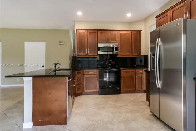 $3,245 | 7634 Trenton Drive, Lake Worth, FL 33467