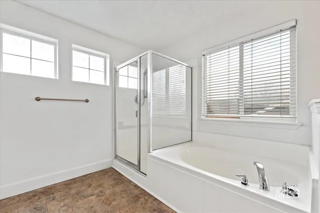 $529,999 | 334 East Santiago Drive, Meridian, ID 83646