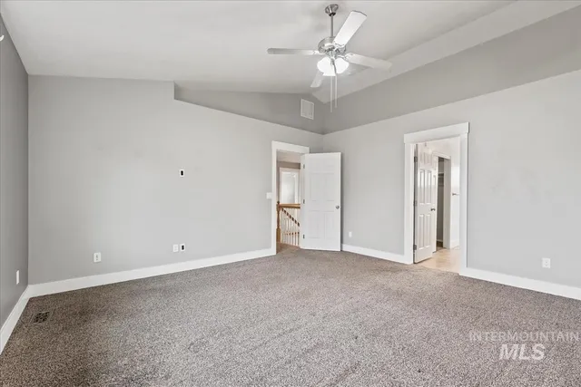 $529,999 | 334 East Santiago Drive, Meridian, ID 83646