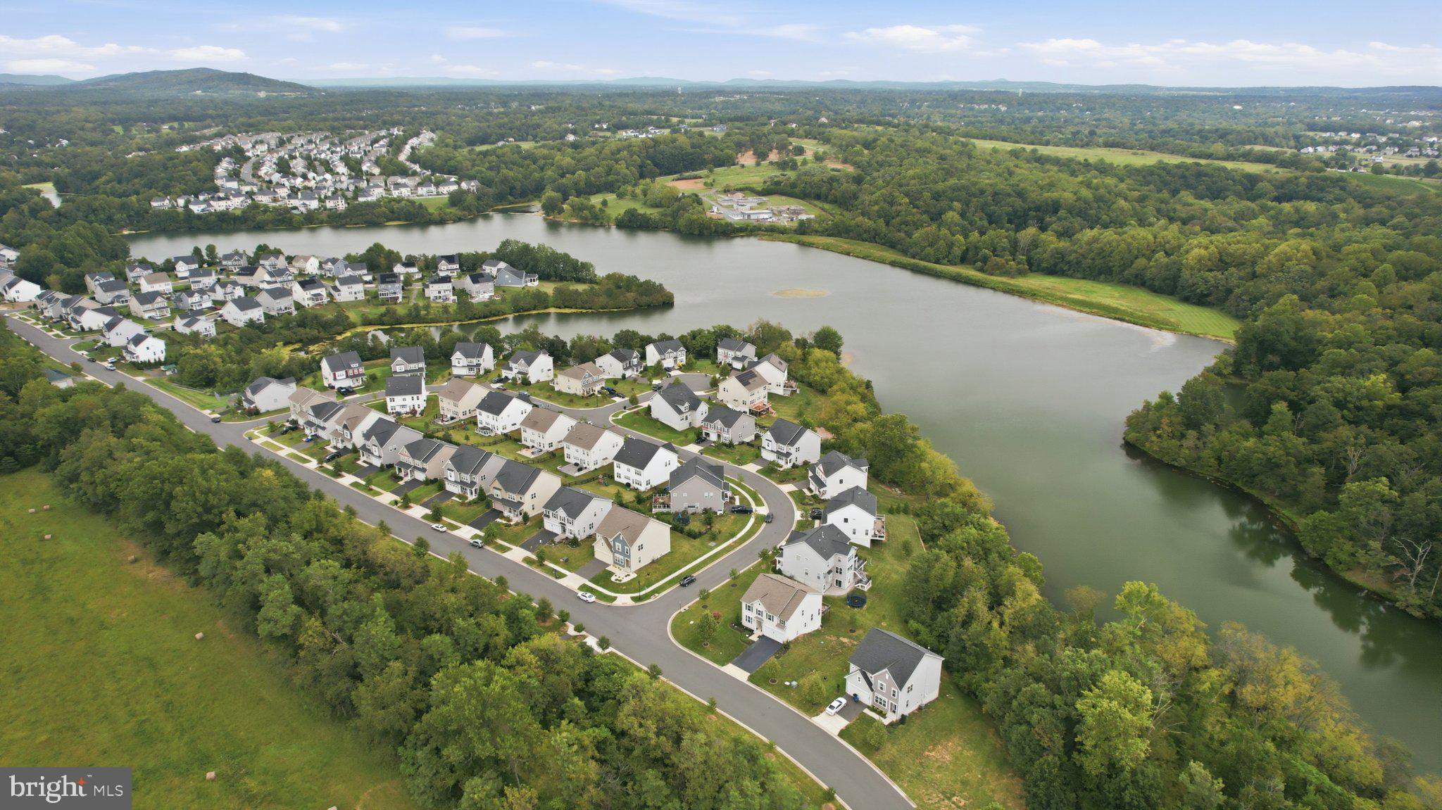17992 Ridgewood Place Round Hill, VA 20141 - Photo 45 of 45 Gallery Image 45