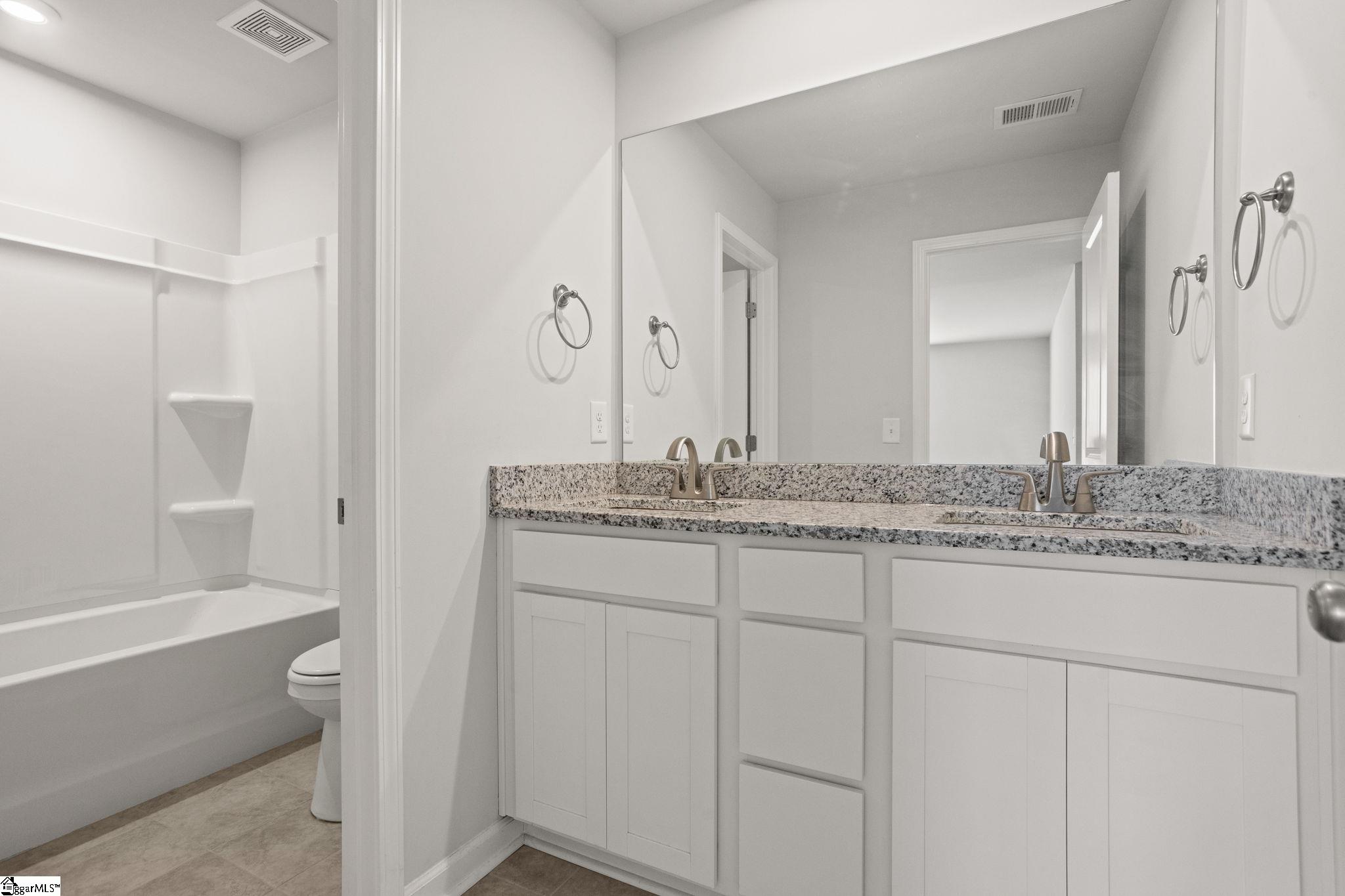 4038 Bromfield Way Boiling Springs, SC 29316 - Photo 26 of 36