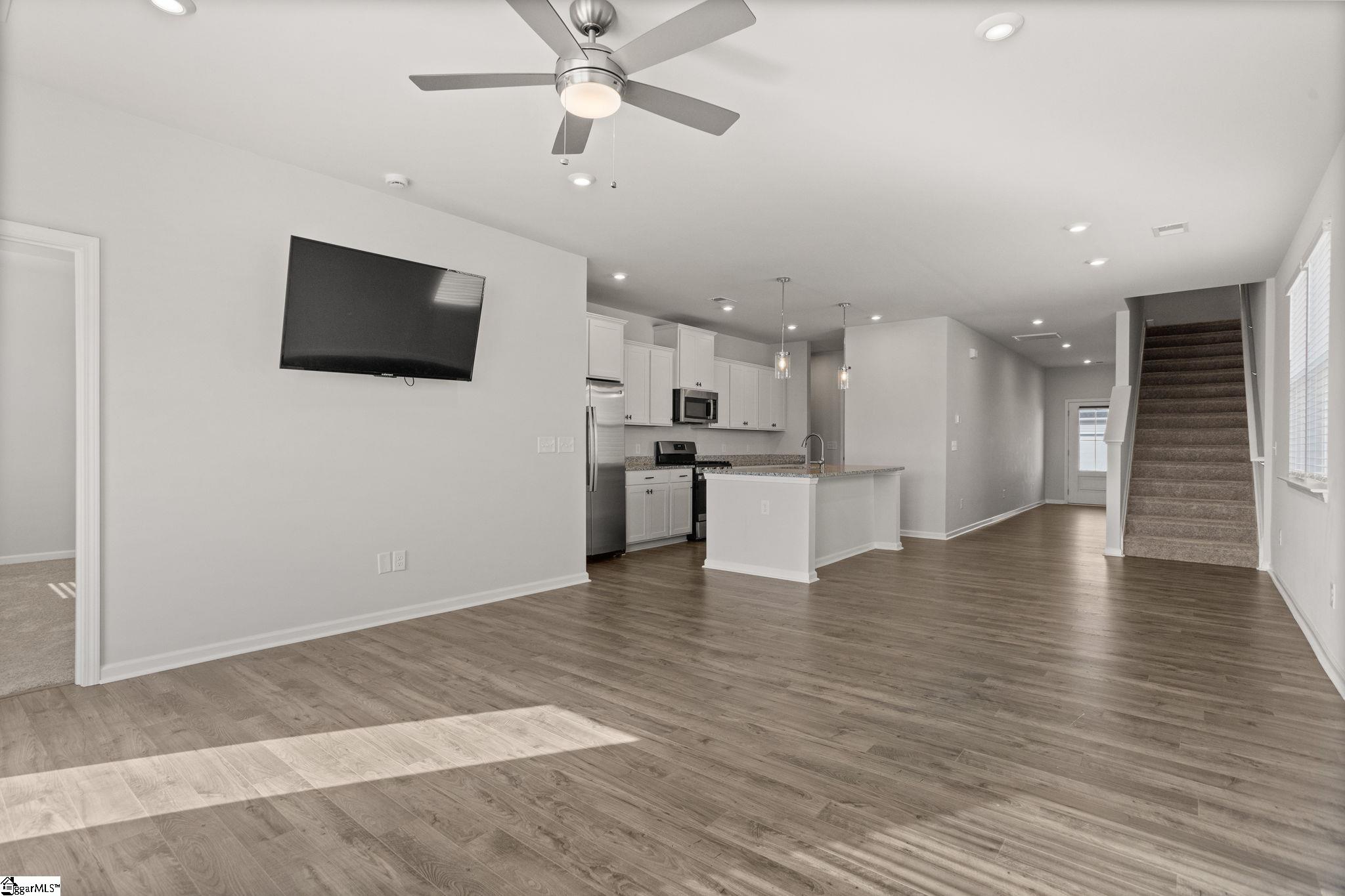 4038 Bromfield Way Boiling Springs, SC 29316 - Photo 9 of 36