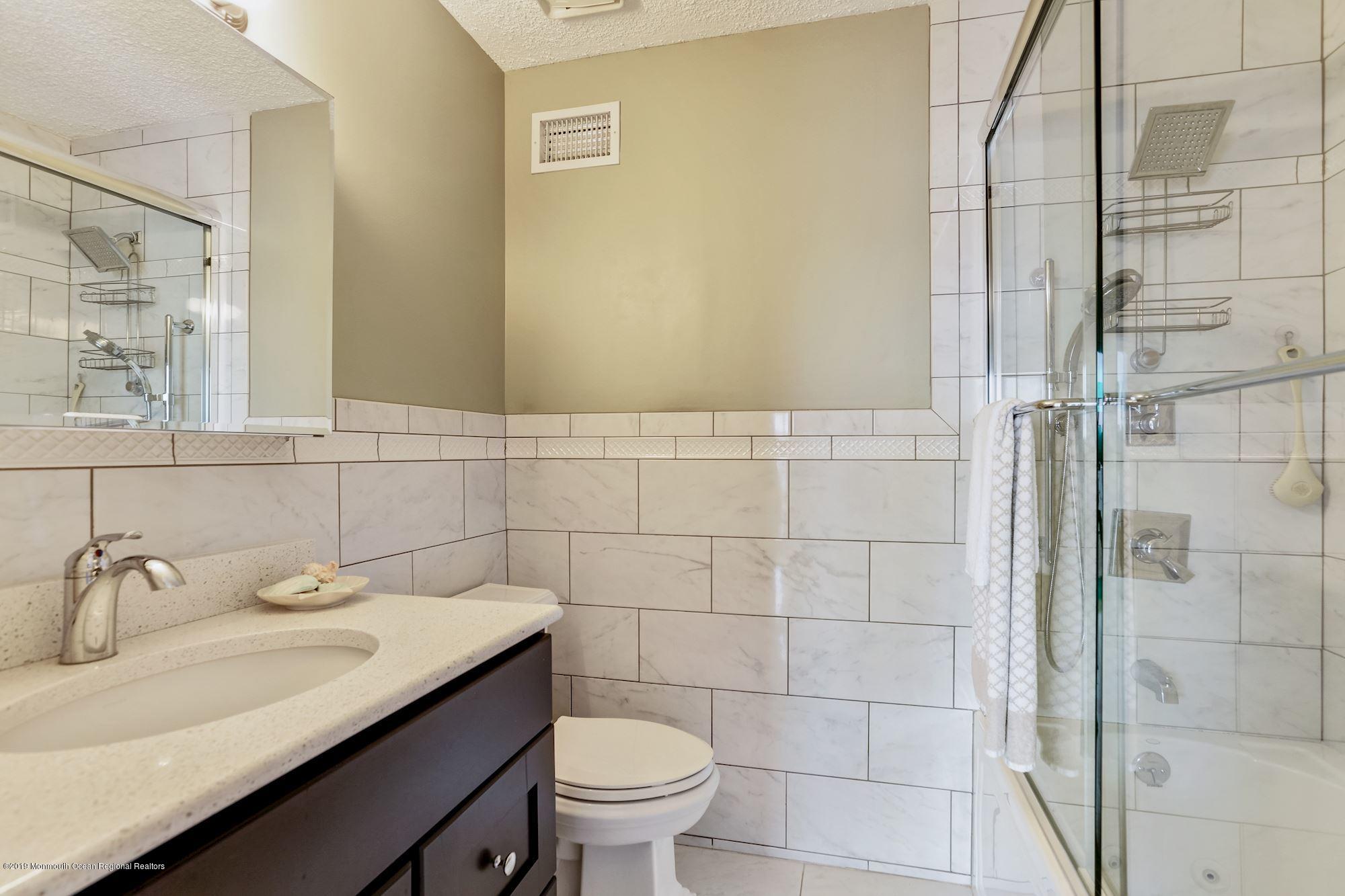 108 Peter Road Manahawkin, NJ 08050 - Photo 22 of 38 035_108_Peter_Rd_245279_377203