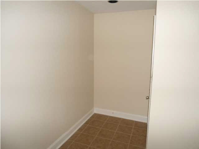 928 Raymond Road Jackson, MS 39204 - Photo 4 of 11 Photo 4