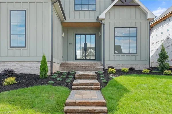 $1,290,000 | 1341 Maple Chase Lane, Winston-Salem, NC 27106