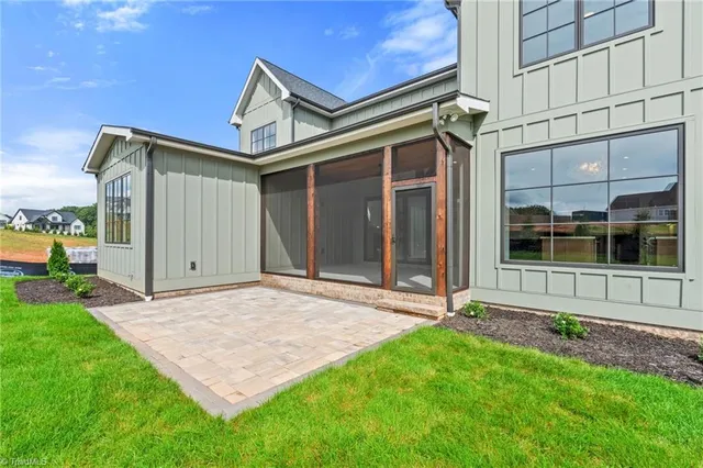 $1,290,000 | 1341 Maple Chase Lane, Winston-Salem, NC 27106